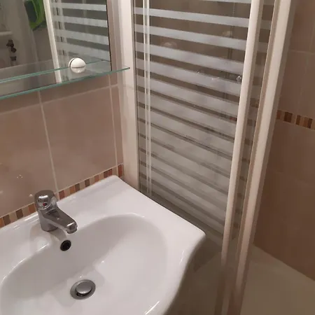 Port Leucate: T2 Rdc 4 Pers Proche Port Avec Terrasse, Parking Securise, Tv, Lave-linge, Plancha - Fr-1-798-3 Apartment Leucate